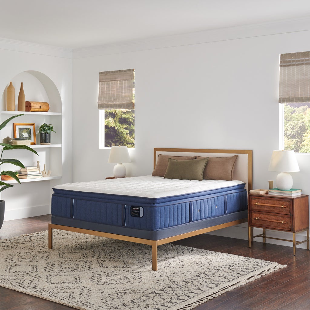 Kirkland Signature by Stearns & Foster Lakeridge 14.5 in. Luxury Cushion Firm Pillowtop Mattress image 1